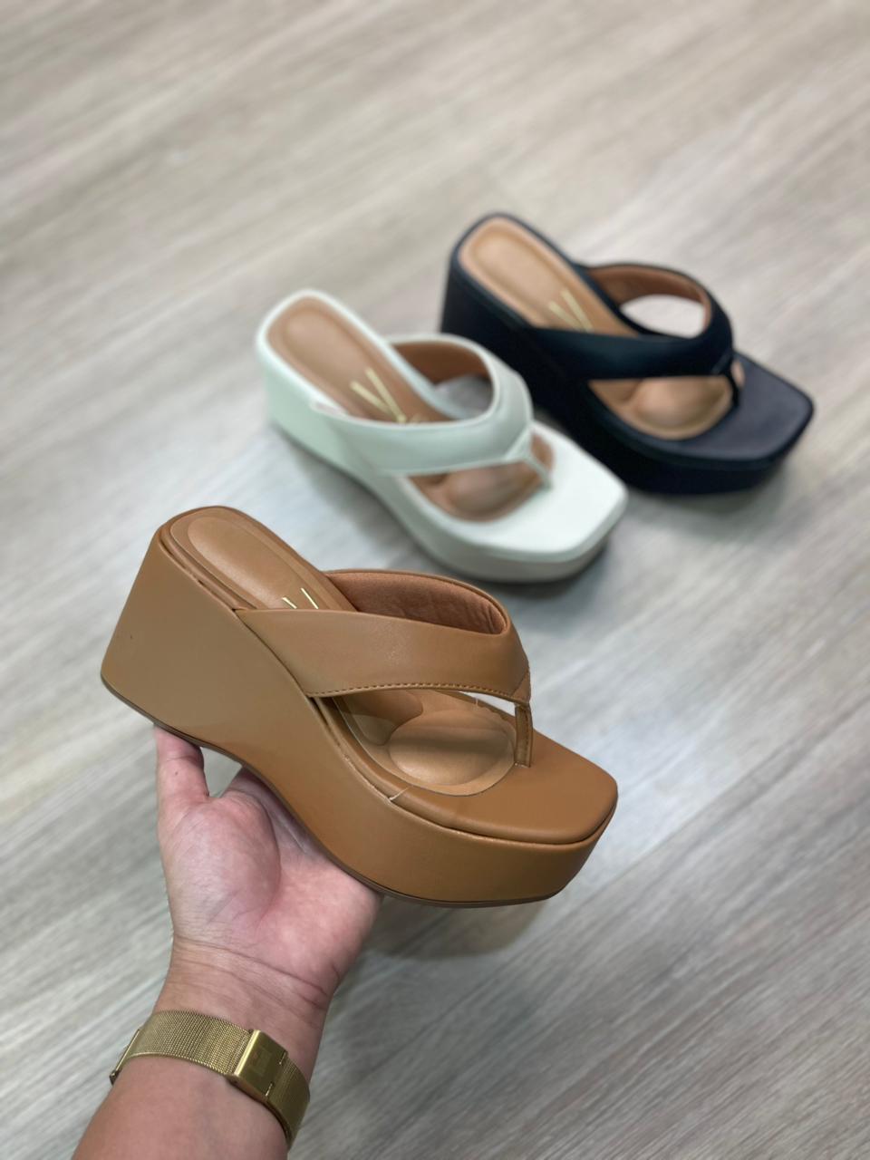 Tamanco Plataforma Dedo Vizzano