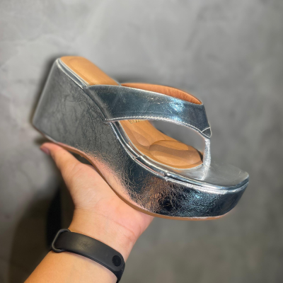 Tamanco Feminino Metalizado Vizzano